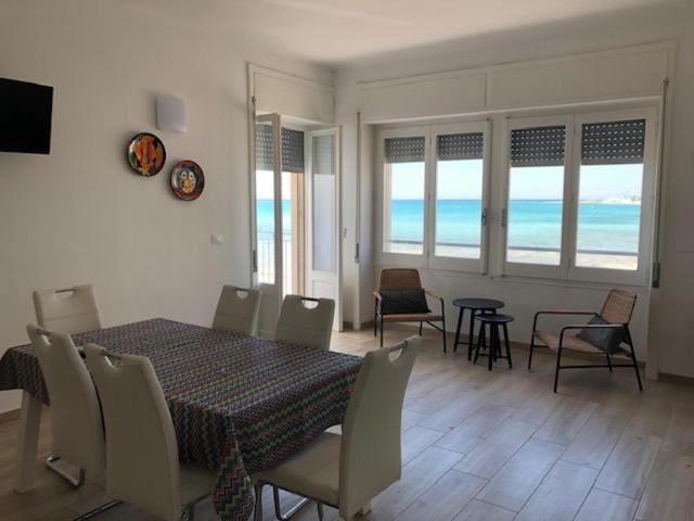 Viva Vista Mare Trilo Primo Piano Daire Porto Cesareo Dış mekan fotoğraf